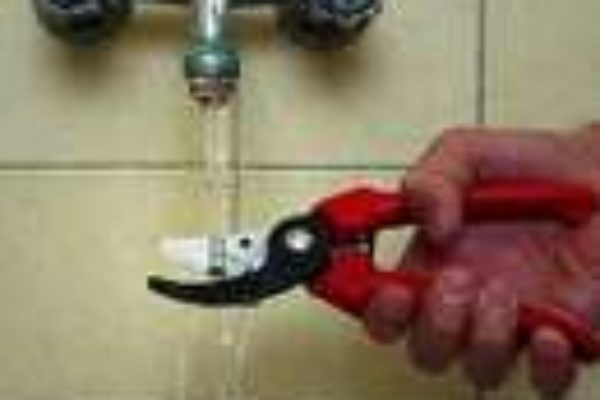 “Tariffe acqua alle stelle, ATERSIR precisa ma non basta”