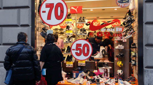 Al momento stai visualizzando Acquisti  natalizi, alcuni consigli  di  Federconsumatori Parma