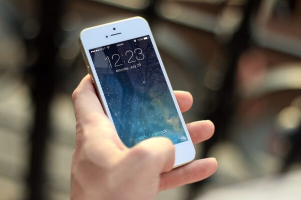 Quando la truffa arriva dallo smartphone